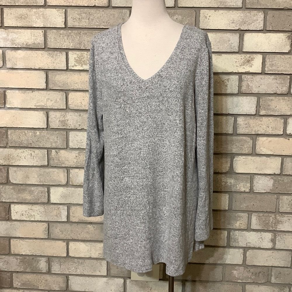 3for$20 maternity large sweater